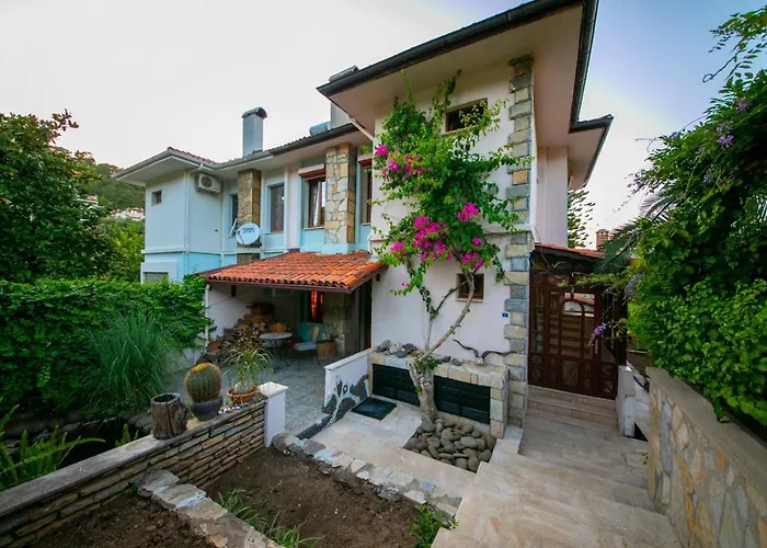 Private Villa Otantik Marmaris Daily Weekly Rentals