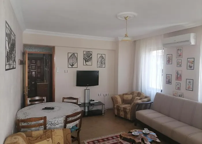 Sea View Flat In Marmaris Center,1 Minut To Beach
