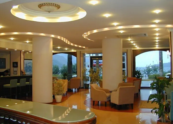 Candan Beach Hotel Marmaris
