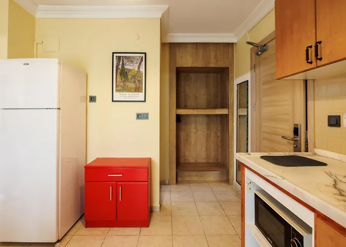 Fethiye hotels near Sali Pazari