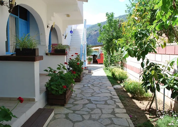Dalyan hotels near Kaunos