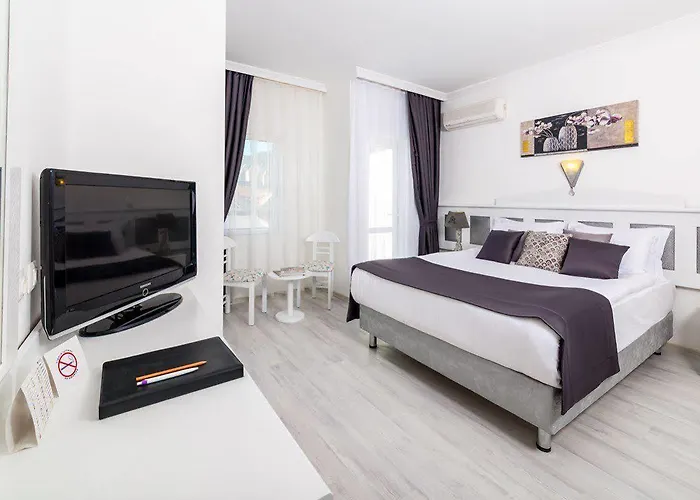 Seray Hotel Marmaris With Golf Course